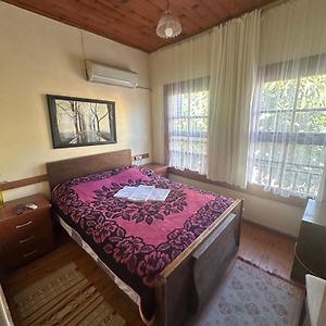 Camera con letto king size